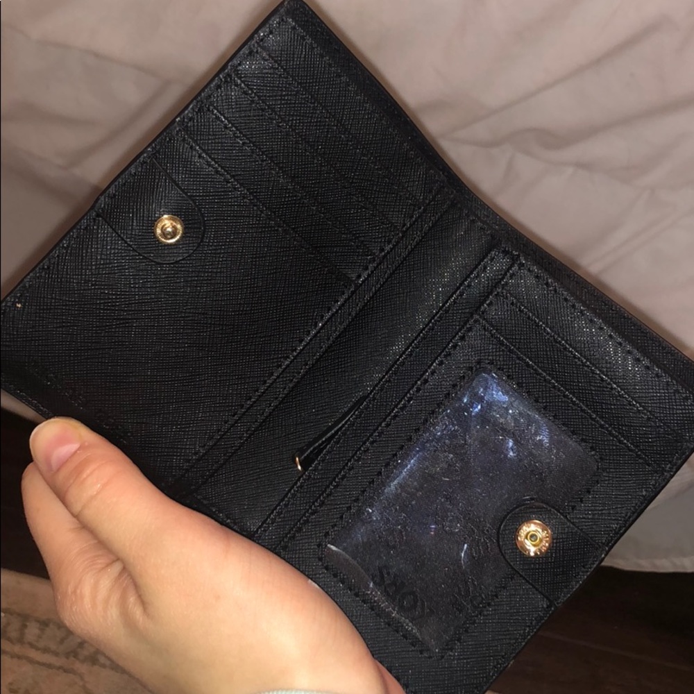 Wallet - Picture 2 of 3